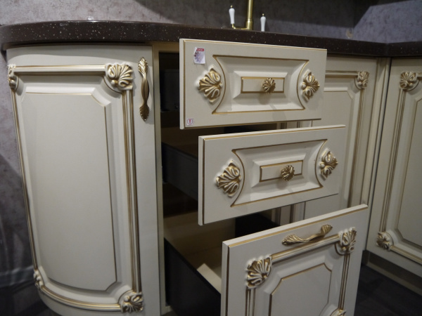 Кухонный гарнитур на заказ Бэлла Х