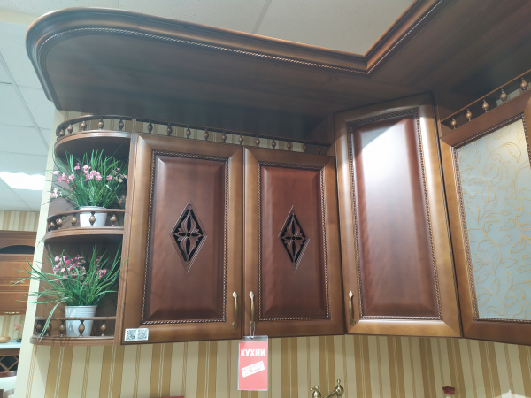 Кухонный гарнитур на заказ Парма Д