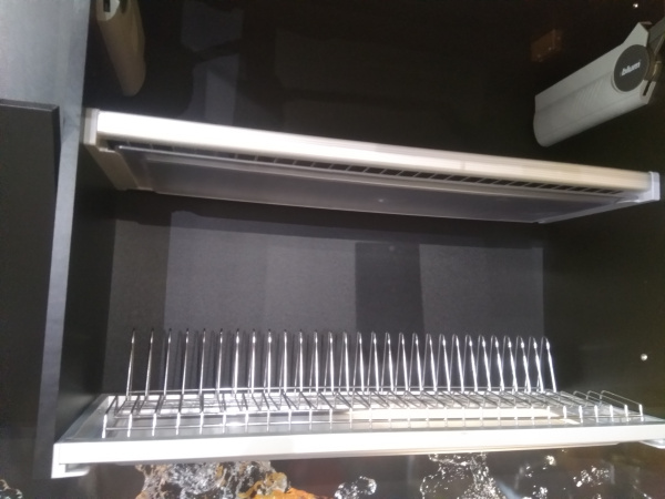 Кухонный гарнитур на заказ Экспрессия М