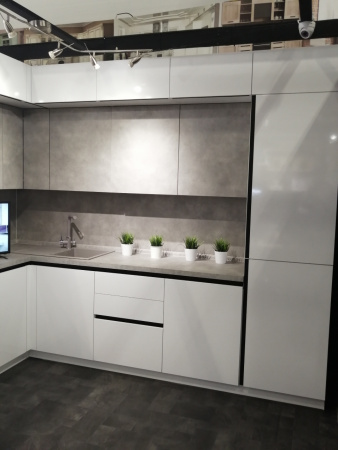 Кухонный гарнитур на заказ СИМПЛ М