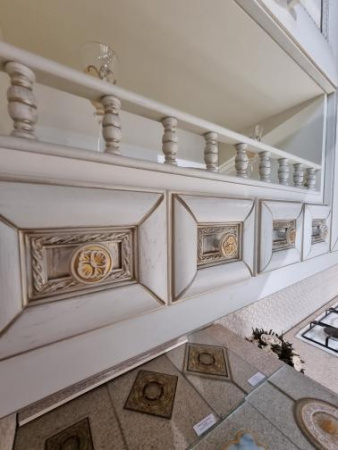 Кухонный гарнитур на заказ Мишель - Шампань