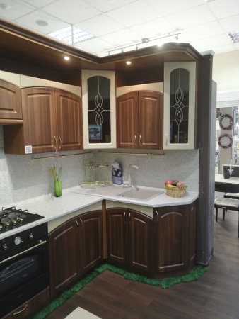 Кухонный гарнитур на заказ Амелия (архив)