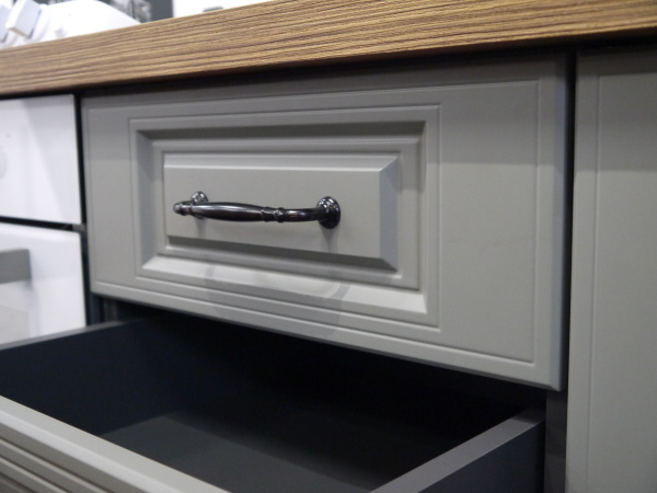 Кухонный гарнитур на заказ Андреа НК