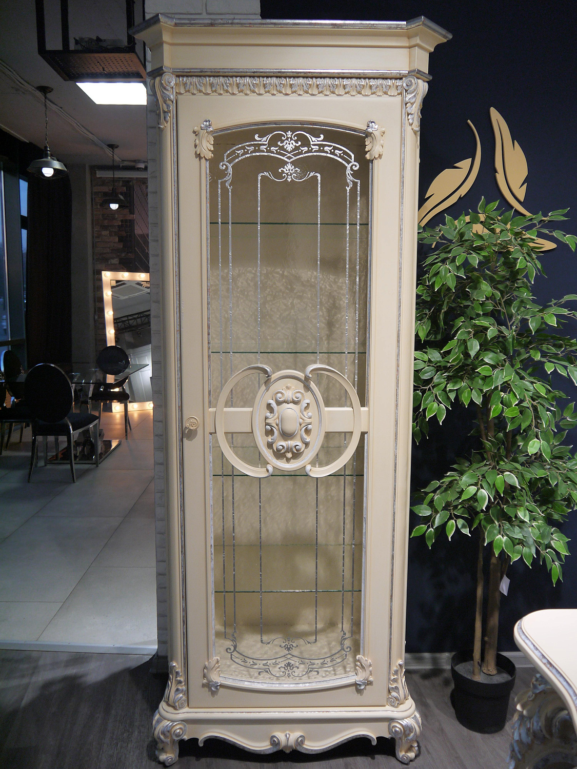 Кухонный гарнитур на заказ ГАУДИ кухня