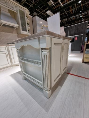 Кухонный гарнитур на заказ Мишель - Шампань