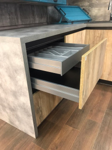 Кухонный гарнитур на заказ Симпл А