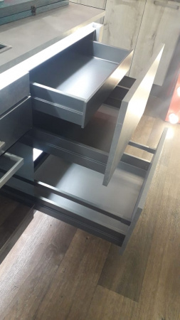 Кухонный гарнитур на заказ Симпл Р