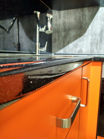 Кухонный гарнитур на заказ Экспрессия (Трио)