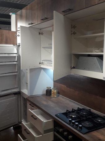 Кухонный гарнитур на заказ Шале+Элемент Р