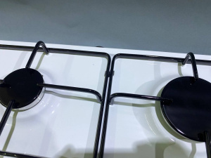 №28, Газовая варочная панель MAUNFELD MGHE 64 62 W