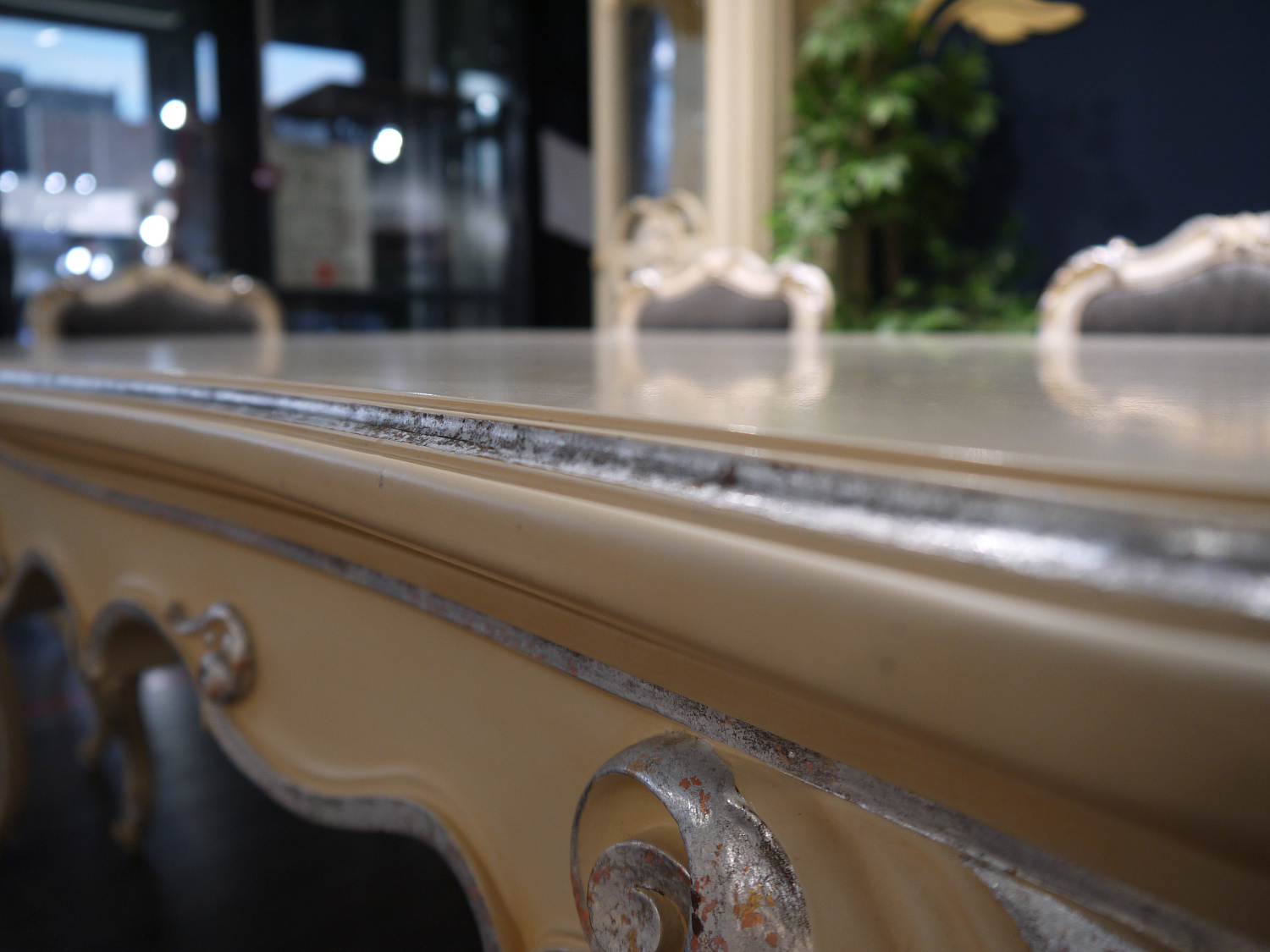 Кухонный гарнитур на заказ ГАУДИ кухня