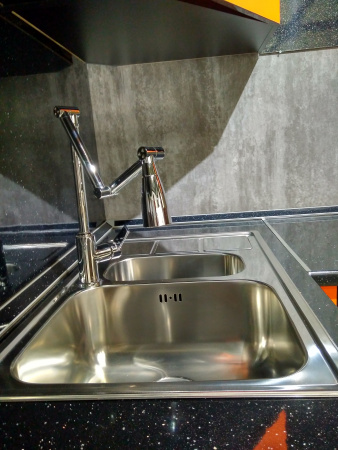 Кухонный гарнитур на заказ Экспрессия (Трио)