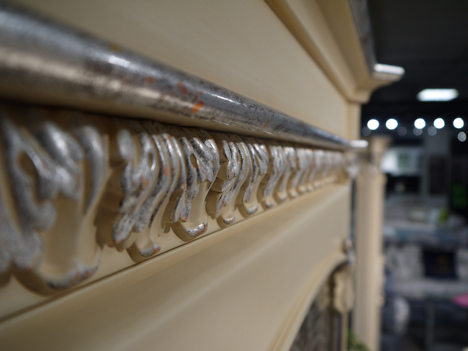 Кухонный гарнитур на заказ ГАУДИ кухня