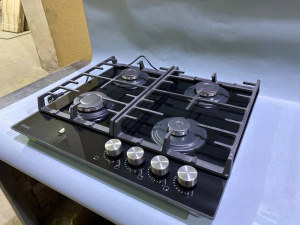 №29, Газовая варочная панель Evelux HEG 600 BG