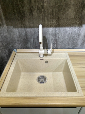 Кухонный гарнитур на заказ Белая Сосна