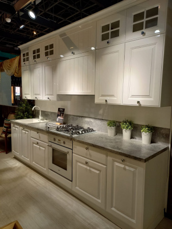 Неоклассика глянец