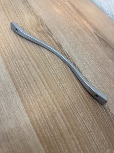 №7, Ручка мебельная noNAME FS074 ВОЛНА 160мм , в наличии -  2 шт 160 Металл, , Новый