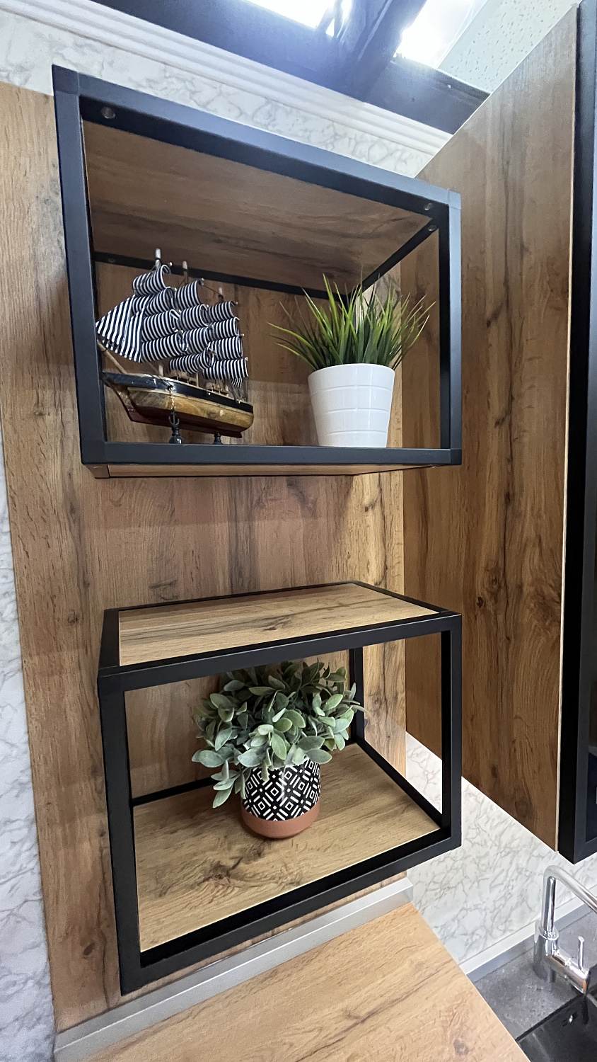 Кухонный гарнитур "Лофт бетон"